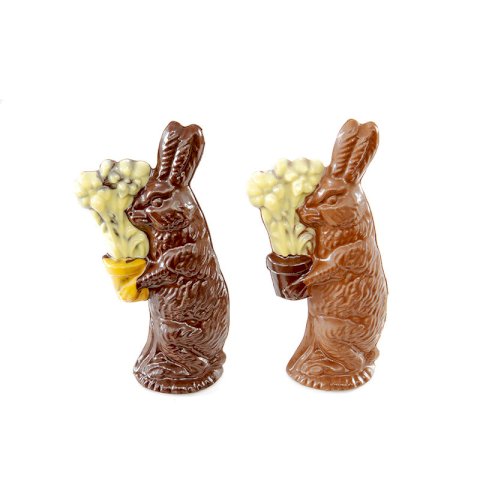 Figur aus Schokolade - Hase mit Blume